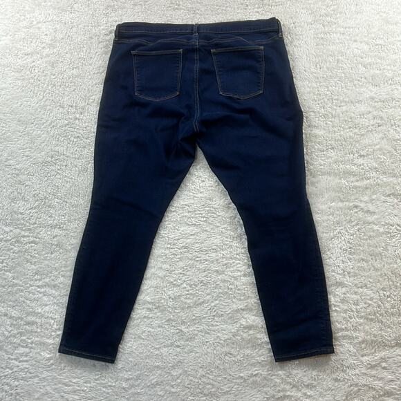 Gap True Skinny dark wash jeans, size 36R - Picture 2 of 9